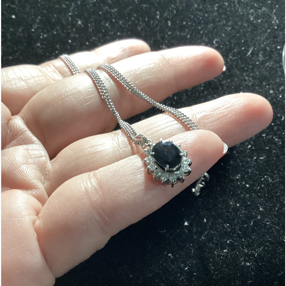 Sapphire with Natural Diamond in Platinum 900. Chain Platinum850